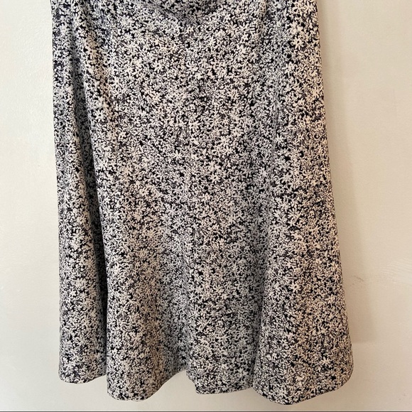 Michael Michael Kors Black White Floral Open Back Sleeveless Skater Dress - Picture 10 of 11